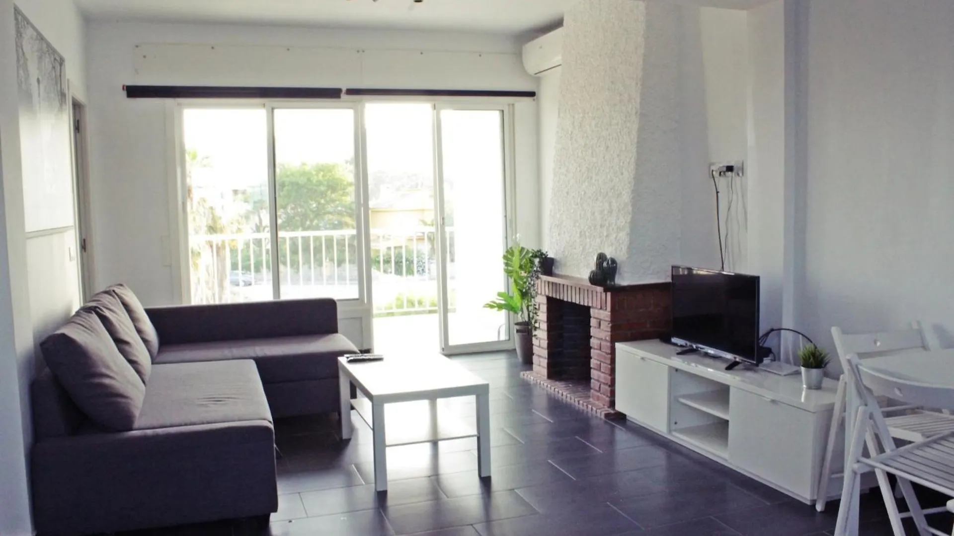 Alamos'S Home Malaga 0*,  Spain